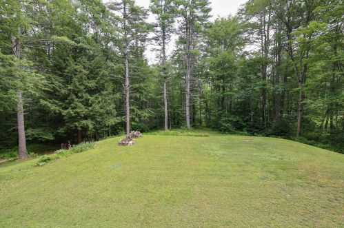 247 Elm St, Concord NH 03303-3322 exterior