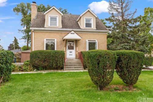 5111 111th St, Chicago, IL 60803-6073