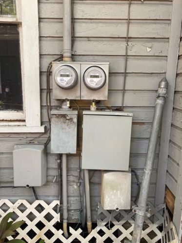 1005 Hamilton Ave, Tampa FL  33604-4324 exterior