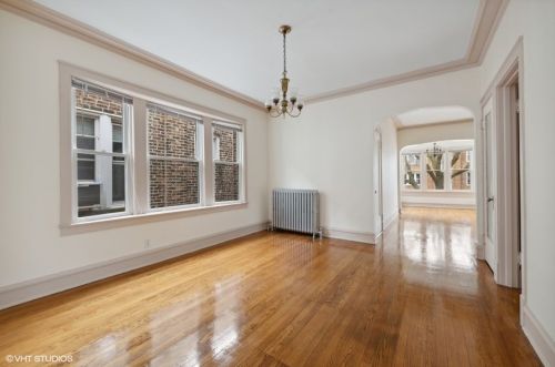 2610 Argyle St, Chicago IL 60625-2738 exterior