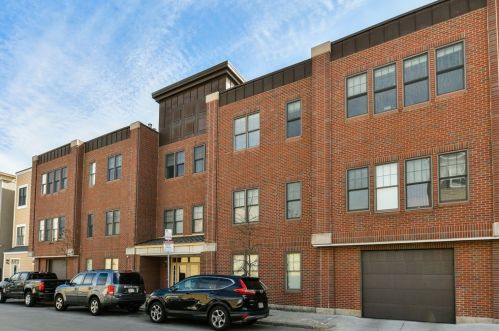 655 2nd St, Boston MA 02127-1585 exterior