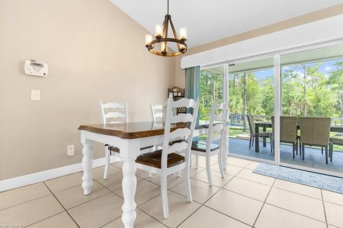 4375 6 Ave, Naples FL 34120-9047 exterior