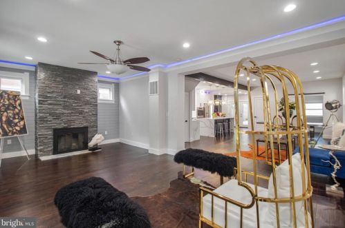 2911 17th St, Washington DC  20018-1825 exterior