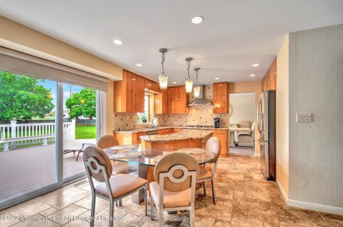 2 Lighthouse Dr, East Freehold NJ 07728-1347 exterior