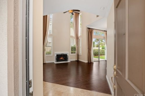 2285 Marks Dr, Tustin CA  92782-1176 exterior