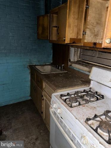 513 56 St, Philadelphia PA 19131-0031 exterior