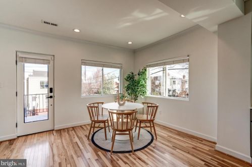 401 Delafield Pl, Washington DC  20011-6112 exterior