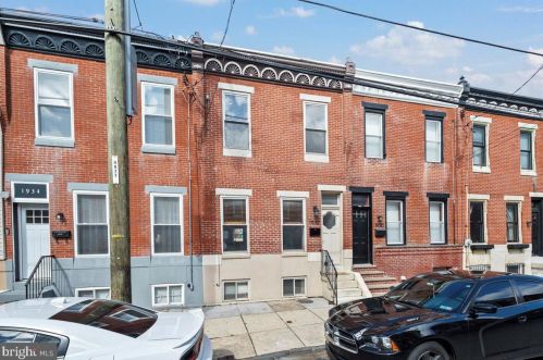 1932 4 St, Philadelphia PA 19122-2235 exterior