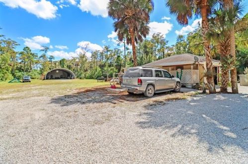 162 9 St, Naples FL 34117-2153 exterior