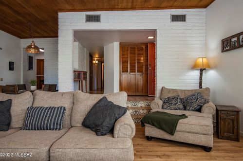 2955 Gymkhana Way, Tucson AZ  85742-9054 exterior