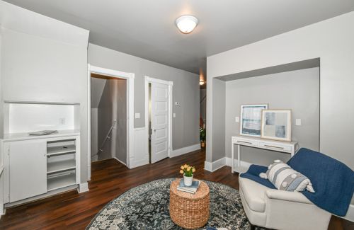 3722 7 St, Milwaukee WI 53212-1437 exterior