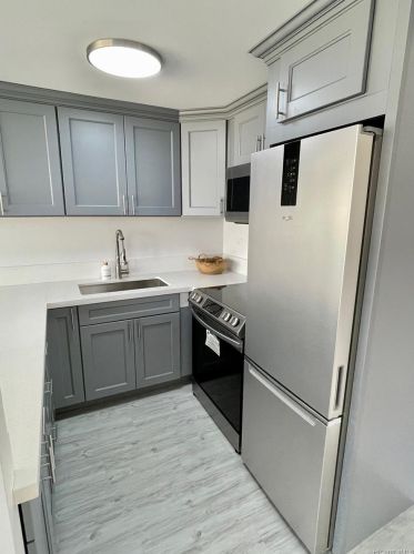 1820 Waiola St, Honolulu, HI 96826-2629