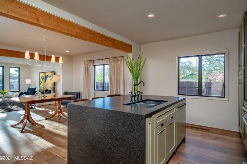 442 Sawtelle Ave, Tucson AZ  85716-4729 exterior