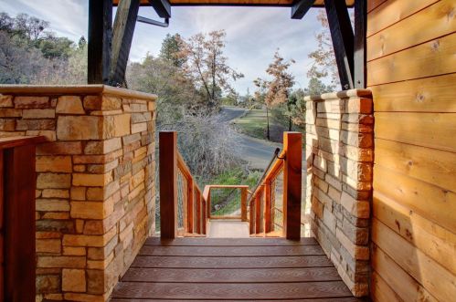 392 Guadalupe Dr, Folsom CA 95762-3556 exterior