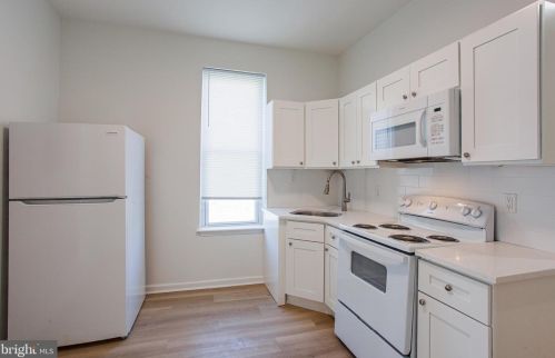 1602 17 St, Philadelphia PA 19132-3930 exterior