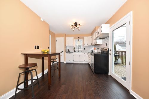 8006 Lisbon Ave, Milwaukee WI 53208-2052 exterior