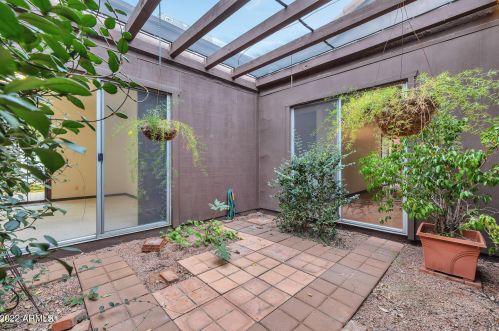 3007 Clarendon Ave, Phoenix AZ  85016-7014 exterior