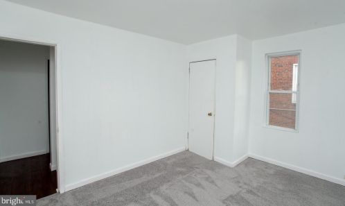 1407 Liberty St, Trenton NJ 08629-2214 exterior