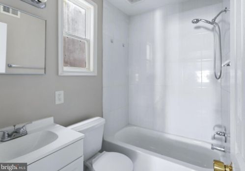 1212 16 St, Washington DC 20002-2502 exterior