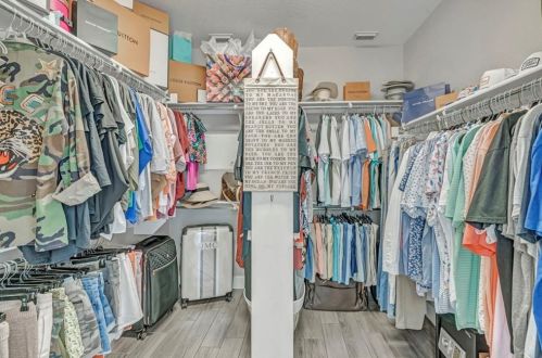 8216 Endeavor Cir, Austin TX 78726-1722 exterior