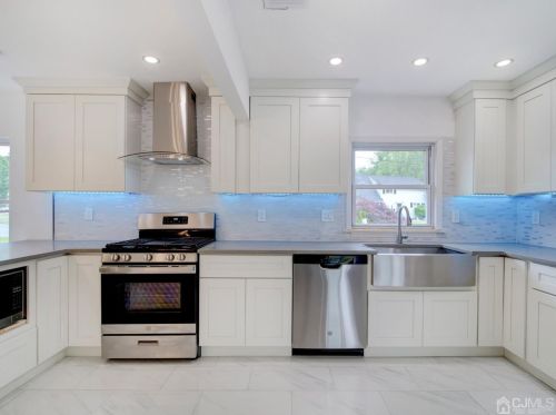 25 Sunrise Rd, Old Bridge NJ  08857-1435 exterior