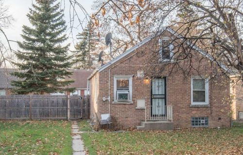 5070 23rd St, Milwaukee, WI 53221-3446