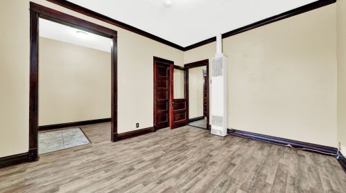 2743 Avers Ave, Chicago IL 60805-1436 exterior