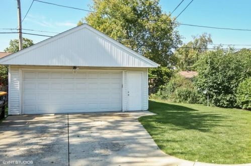 2623 80, Milwaukee WI 53213-1010 exterior