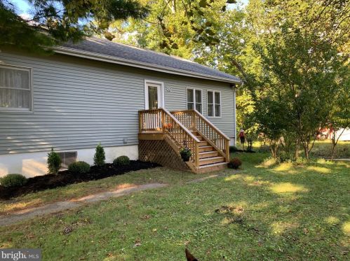 52 Rancocas Ln, Browns Mills, NJ 08015-3934