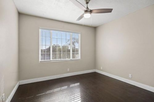 1950 Sutter Pl, Oxnard CA  93033-5633 exterior