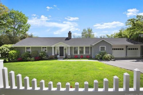 28 Hickory Dr, Greenwich, CT 06831-4916