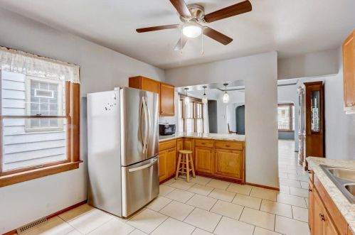 3030 15 Pl, Milwaukee WI 53215-3721 exterior