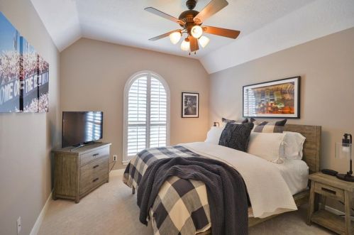 2114 Fern Creek Trl, Humble TX 77346-3063 exterior