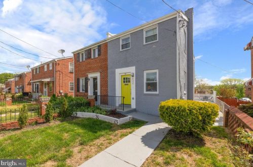 632 Chaplin St, Washington DC  20019-4245 exterior