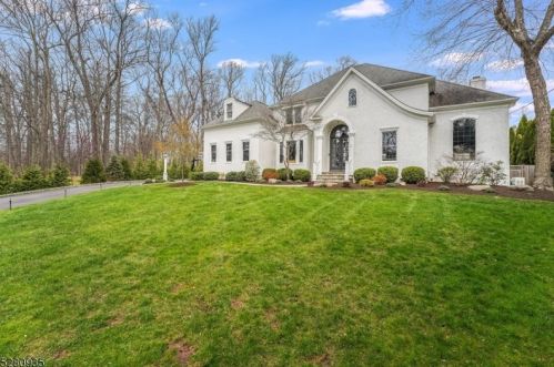 958 Prospect St, Westfield, NJ 07090-4221