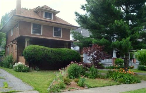 1452 Northland Ave, Cleveland, OH 44107-3720