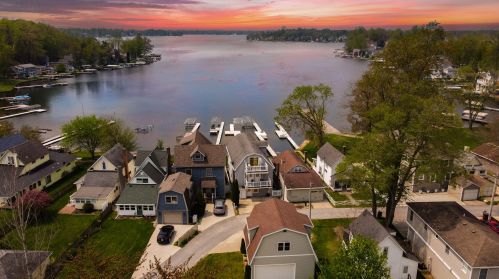 5406 Forest Ave, Watervliet MI  49098-9105 exterior