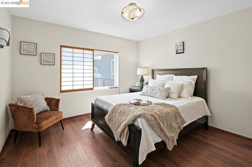 1118 Delaware St, Berkeley CA 94702-1620 exterior