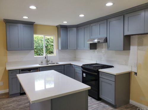 435 Valencia Dr, Fullerton CA  92832-2535 exterior