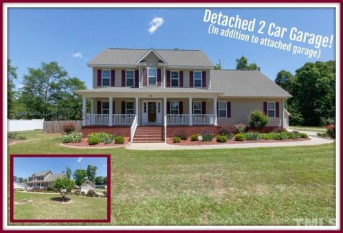 178 Waters Edge Dr, Erwin, NC 28339-8734