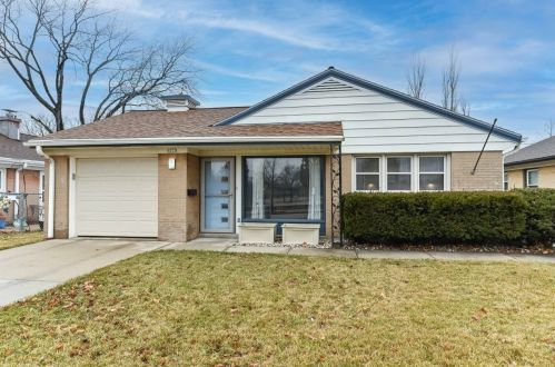 5622 Montana St, Milwaukee WI  53219-3164 exterior