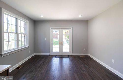 7725 16th St, Washington DC  20012-1460 exterior