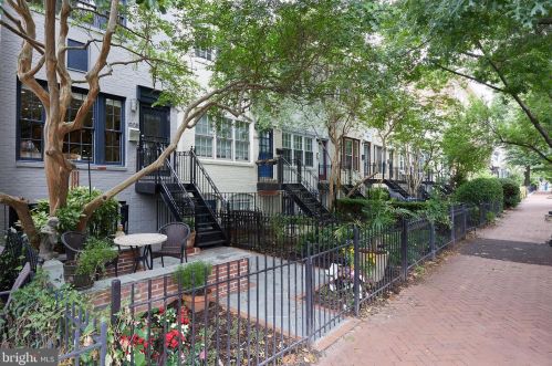 1908 New Hampshire Ave, Washington DC 20009-3310 exterior