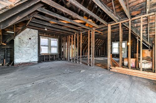 3224 Dawson St, Pittsburgh PA 15213-4536 exterior