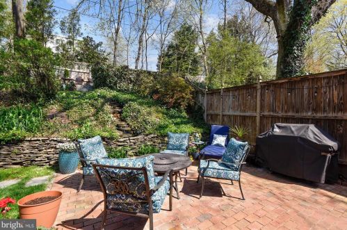 301 Glendale Ave, Alexandria VA 22301-2407 exterior