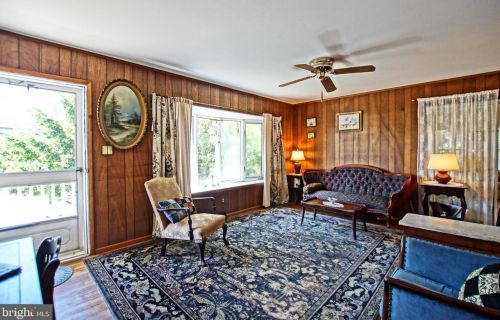 305 Cedar St, Lewes, DE 19958-1112