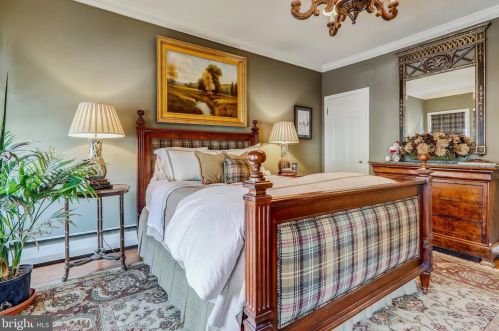 135 D St, Washington DC 20003-1809 exterior