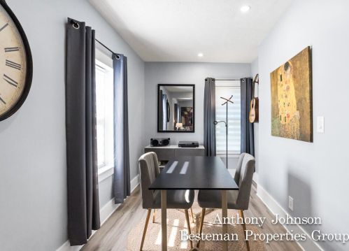 1221 Dickinson St, Grand Rapids MI 49507-2201 exterior