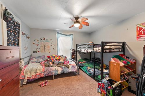 1017 7th St, Duluth MN 55805-1625 exterior