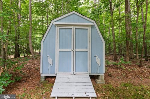 3420 Allday Rd, Huntingtown MD 20639-9201 exterior